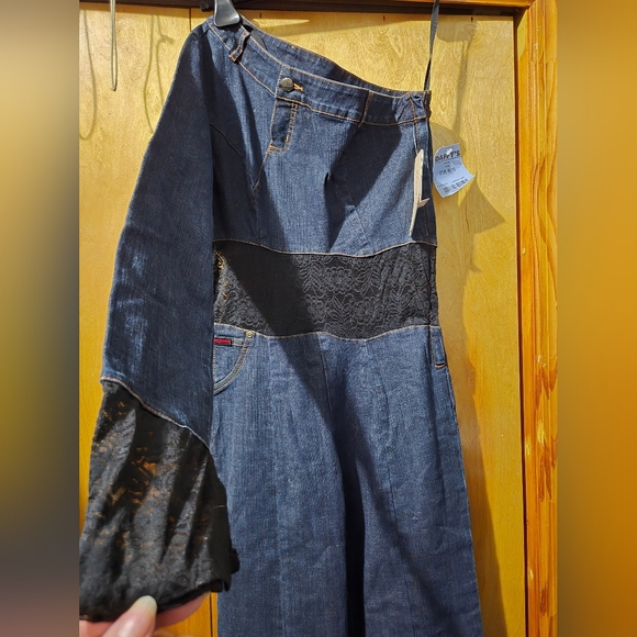Assymetrical one shoulder jumpsuit size 9/10 Fubu denim - Picture 14 of 15